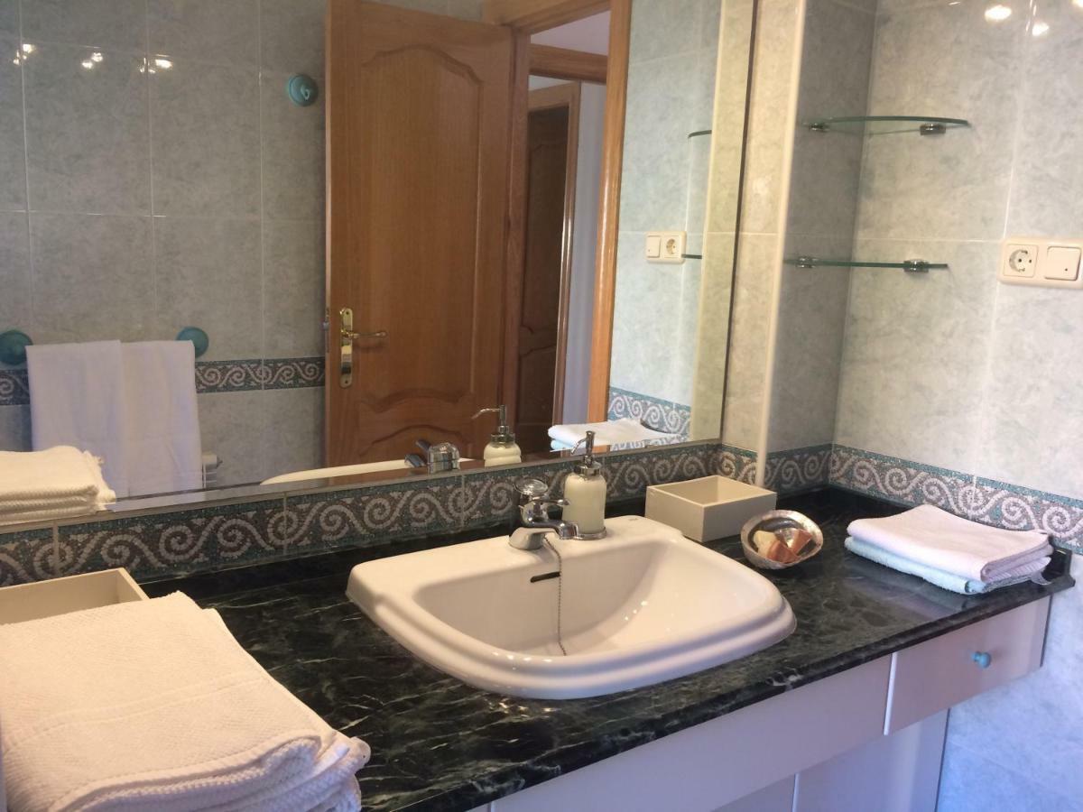 Bonita Casa En Barrio De Monachil Apartment กรานาดา ภายนอก รูปภาพ